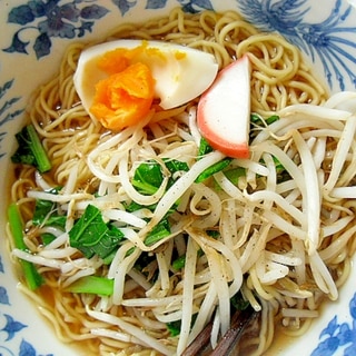 もやしと小松菜の醤油ラーメン